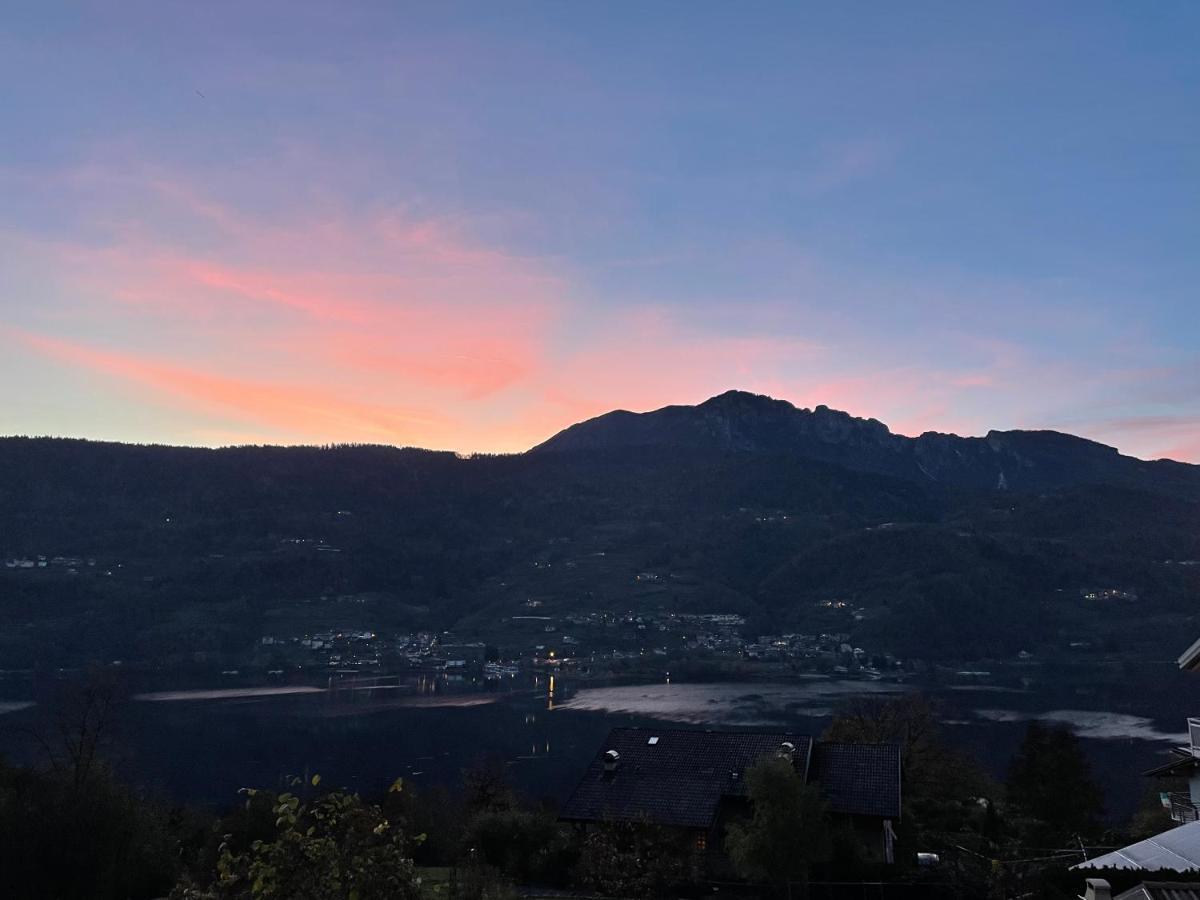Lake Apartment Ischia White Tenna Bagian luar foto